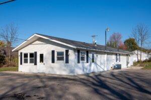 High-Visibility Office Suite For Lease on M-24 Corridor – Fully Remodeled and Move-In Ready
